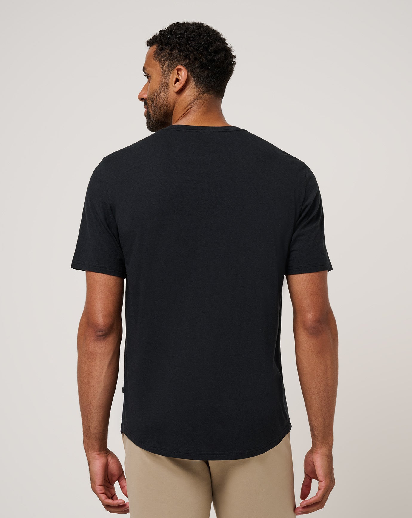 Travis Mathew Cloud Henley Tee