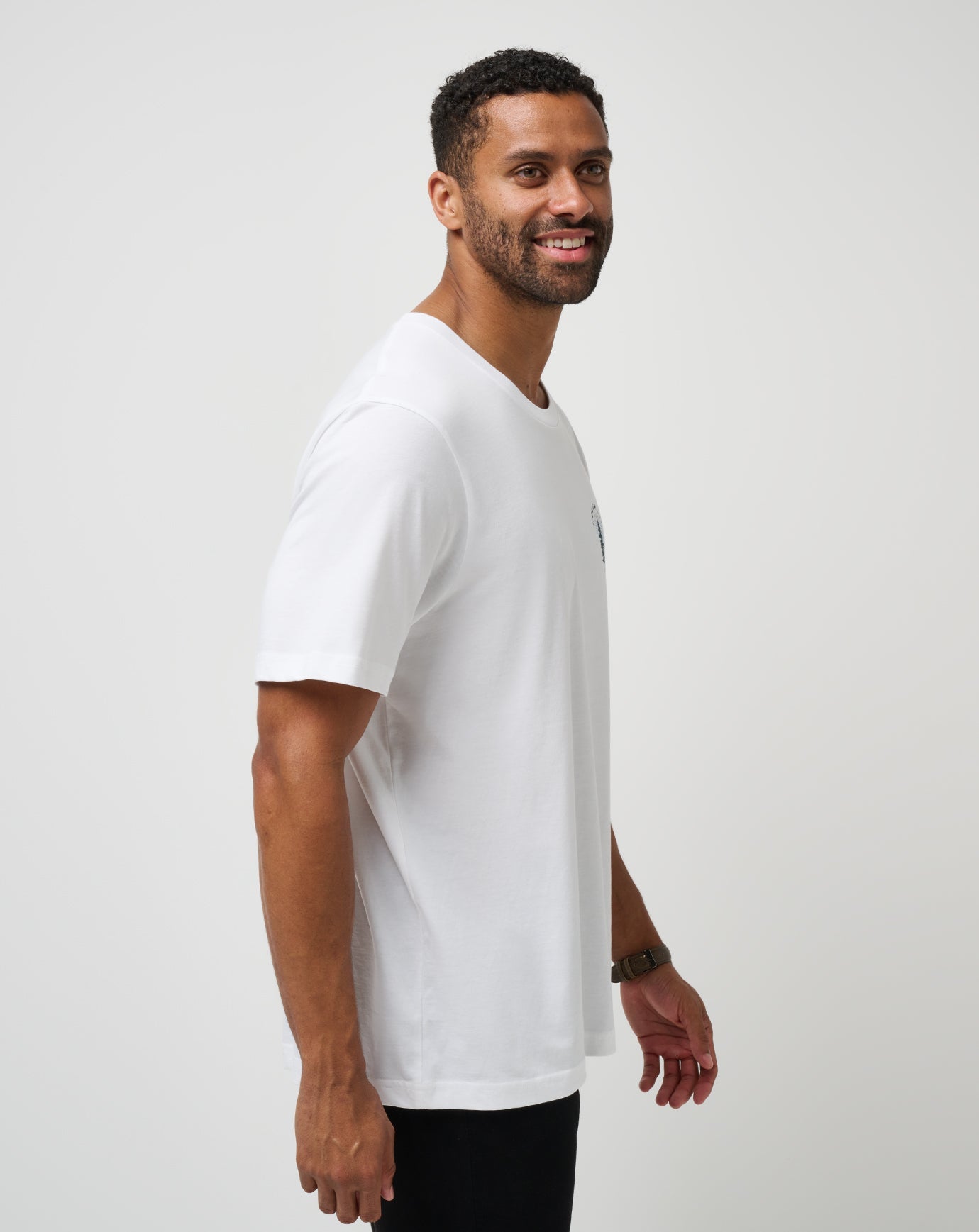 Travis Mathew Adventure Season Tee