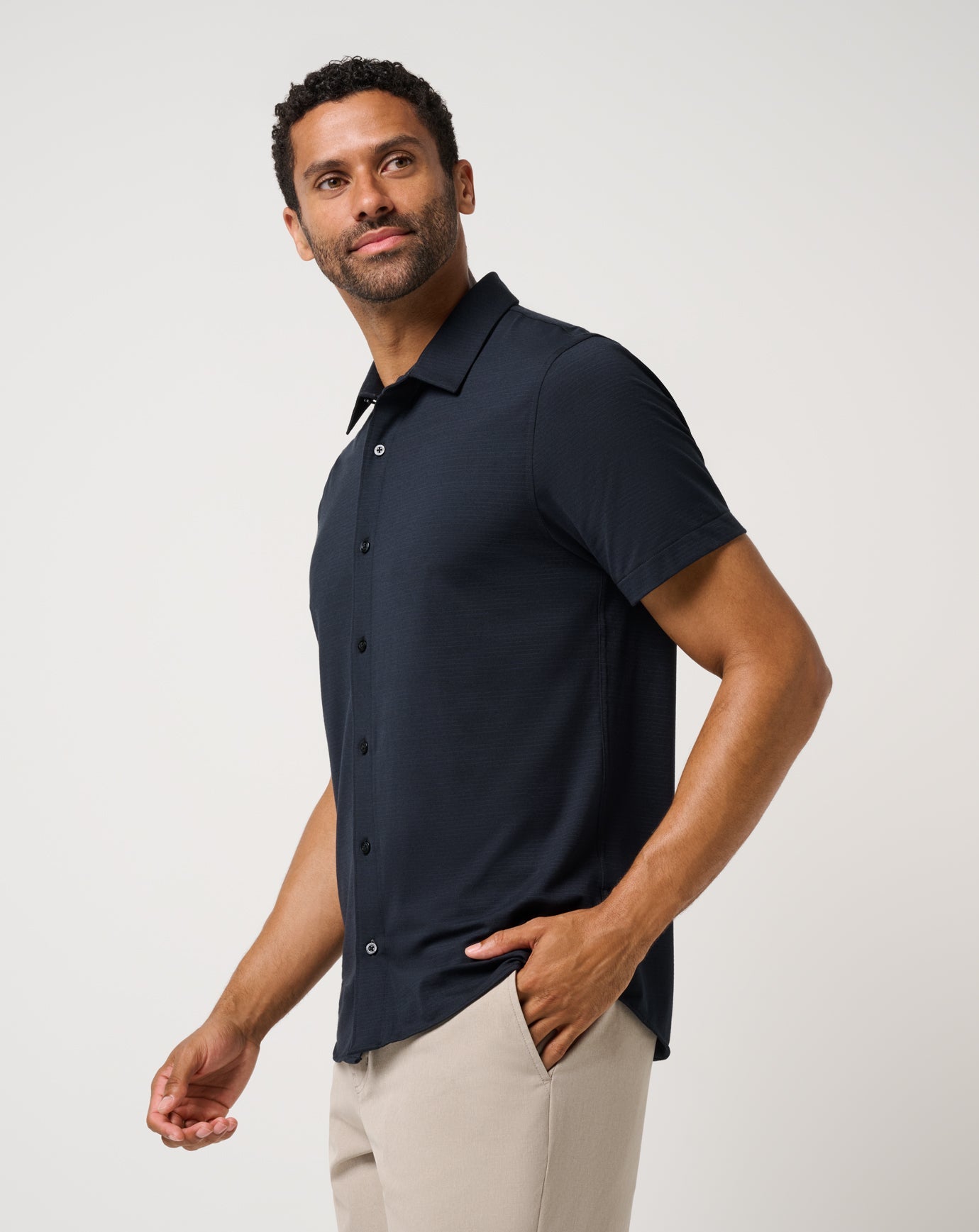Travis Mathew The Heater Button-Up