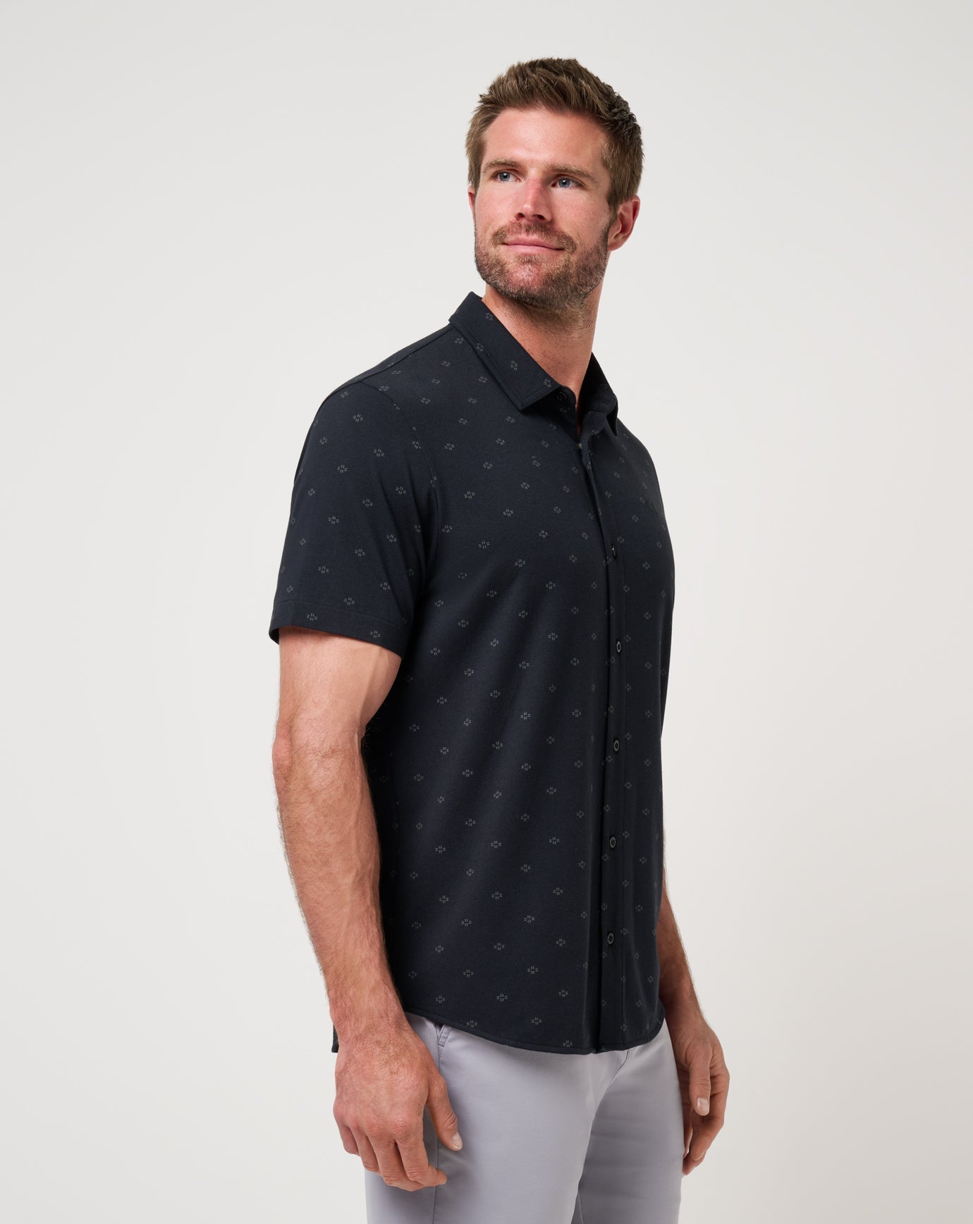 Travis Mathew Shore Of It Button-Up