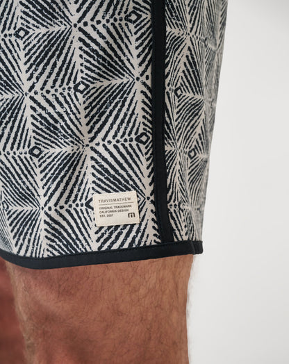 Travis Mathew Sandswept Short 8In