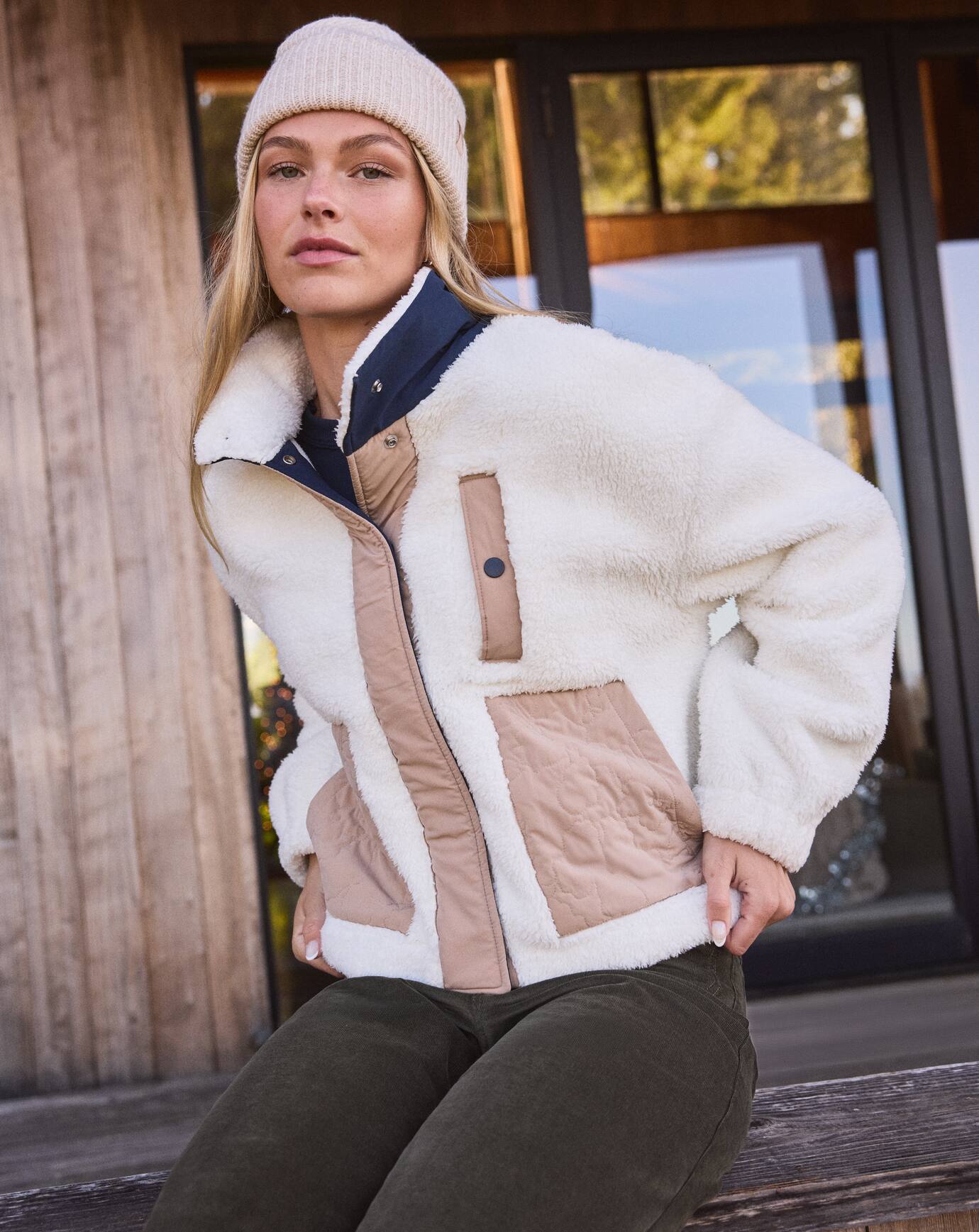 Travis Mathew Artful Sherpa Jacket