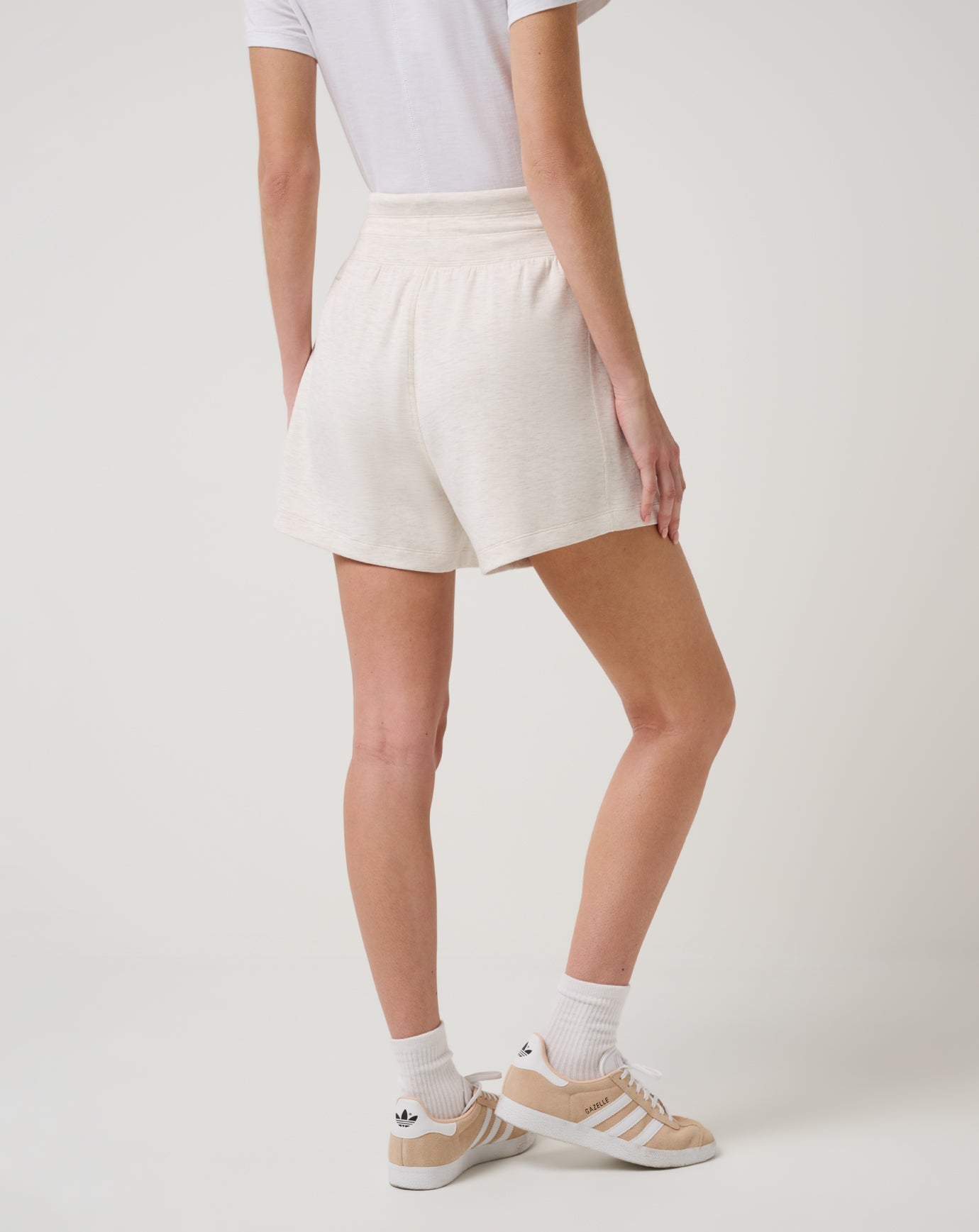 Travis Mathew Skyloft Soft Tie Short